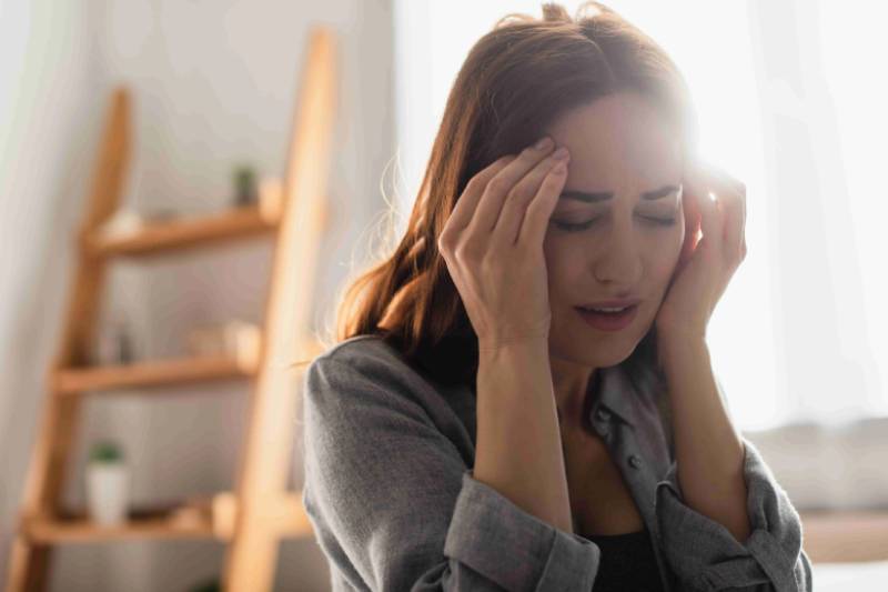 سرگیجههای ناشی از کمبود آب و تغذیه نامناسب