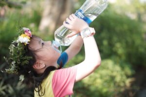 سرگیجههای ناشی از کمبود آب و تغذیه نامناسب