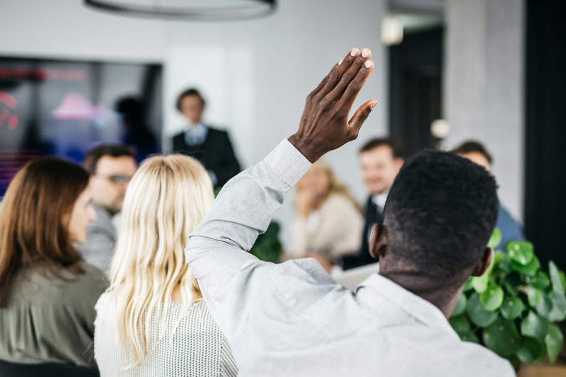 تمرینهای ساده برای بهبود شنوایی در بزرگسالان