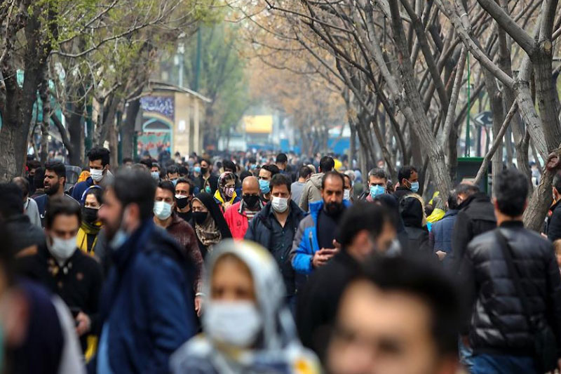 علت بهتر شنیدن در مکانهای شلوغ
